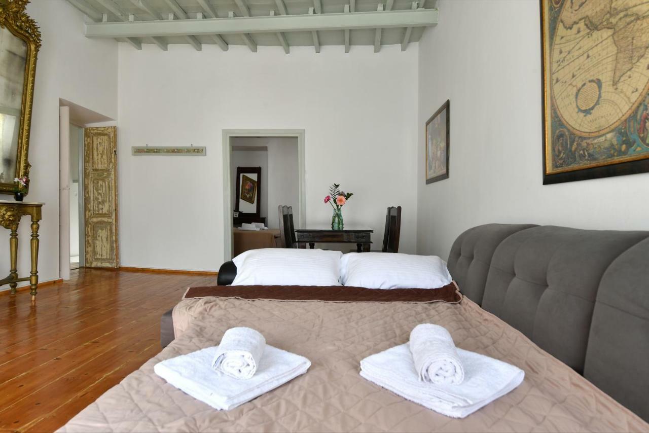 16Thcentury Apartment Parikia  Ngoại thất bức ảnh