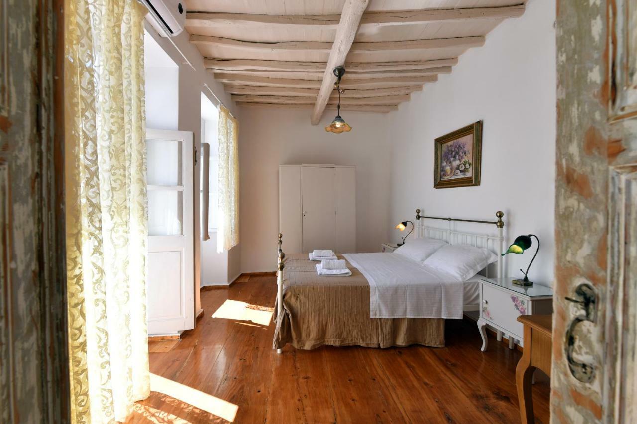 16Thcentury Apartment Parikia  Ngoại thất bức ảnh