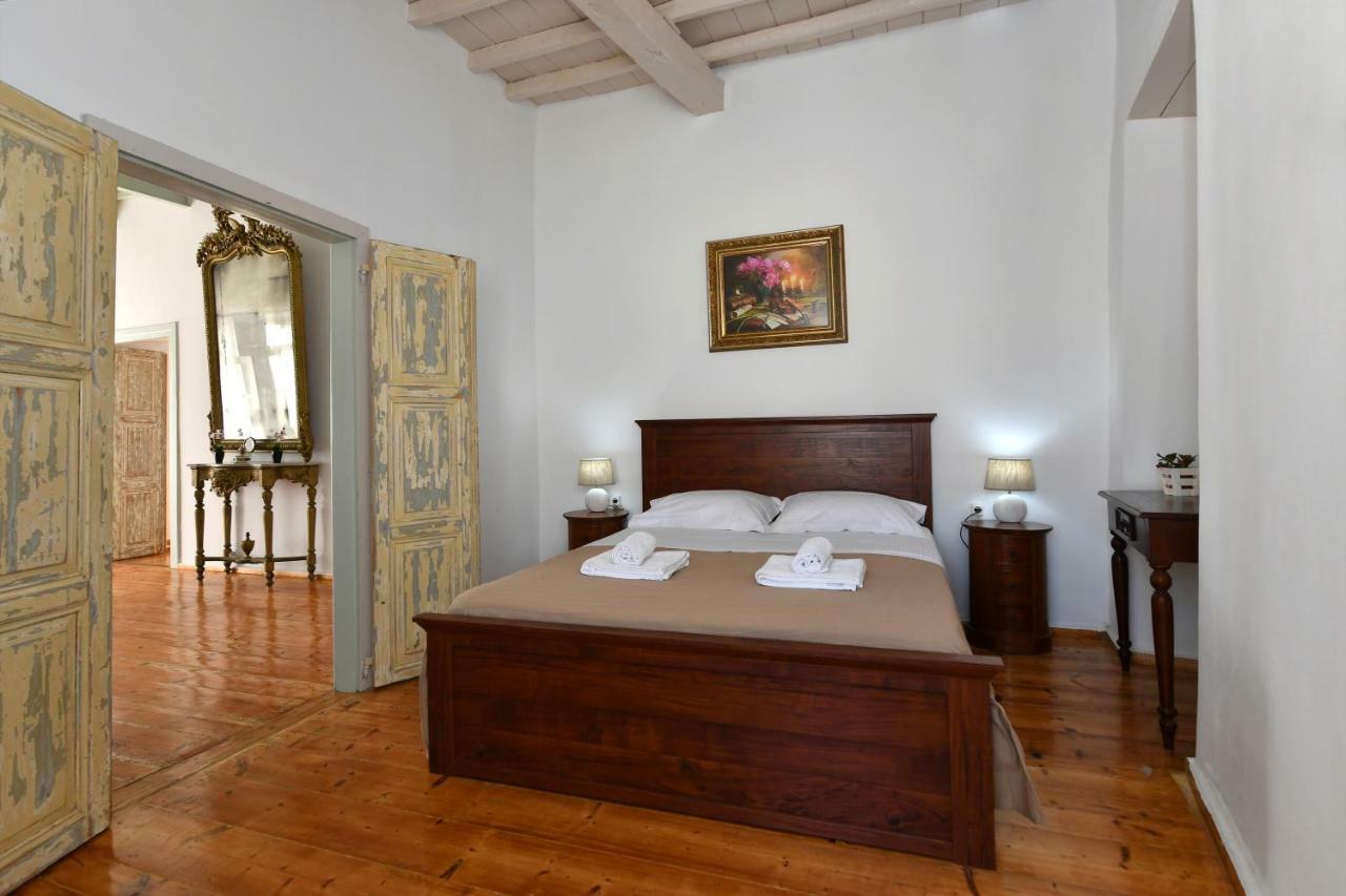 16Thcentury Apartment Parikia  Ngoại thất bức ảnh
